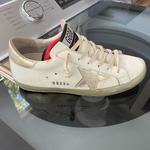 Golden Goose Sneakers